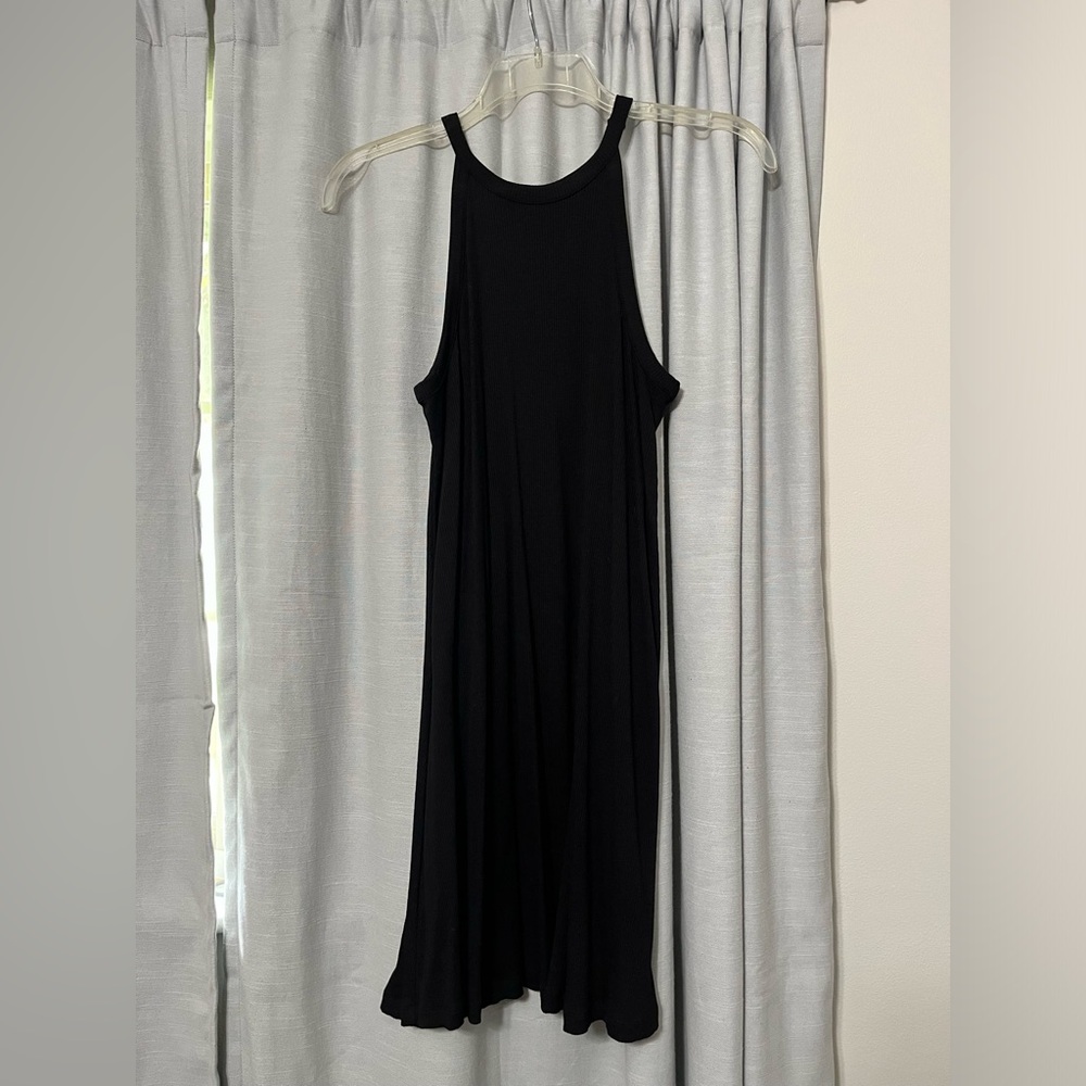 Flowy Black Ribbed Dress